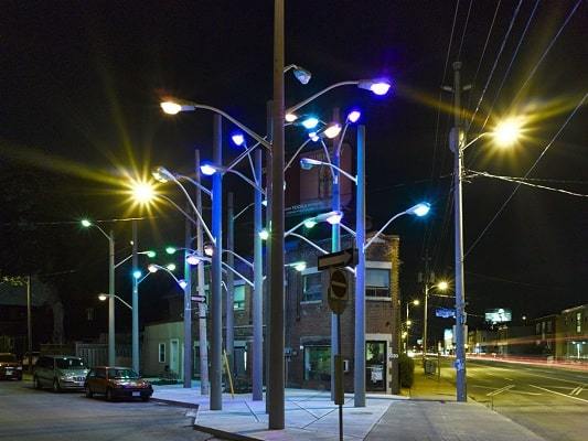 Уличное освещение светодиодными светильниками